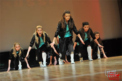 III  - United BIT GIRLS (Varsity)