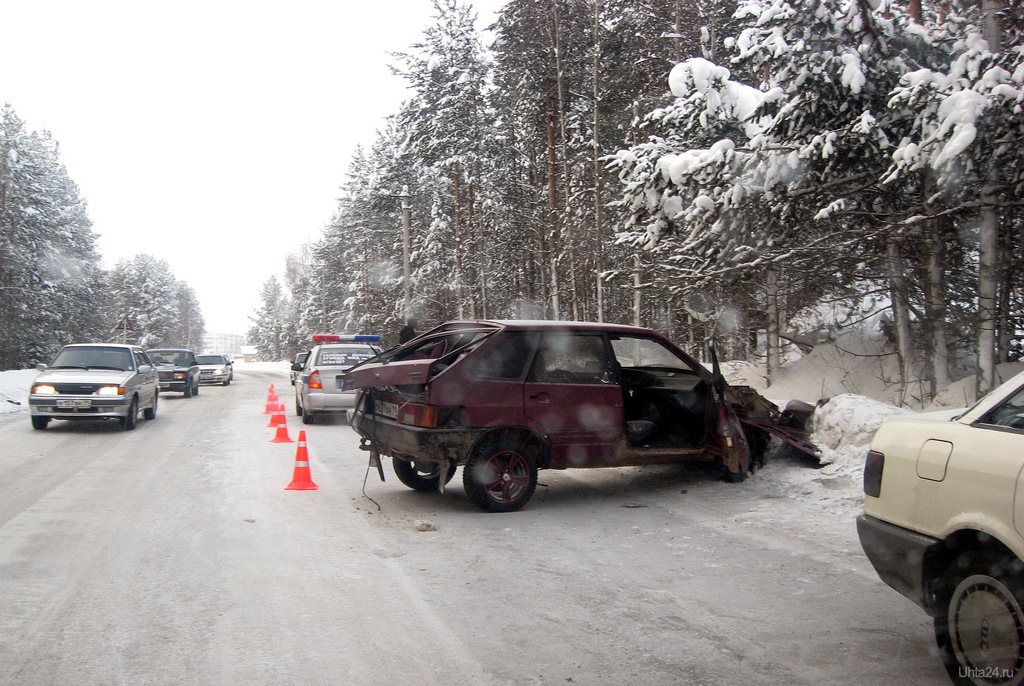 Погода ухта. Авария Ухта Шудаяг 18 ноября. Дорога Ярега Ухта. Ларгус Ухта Шудаяг авария.