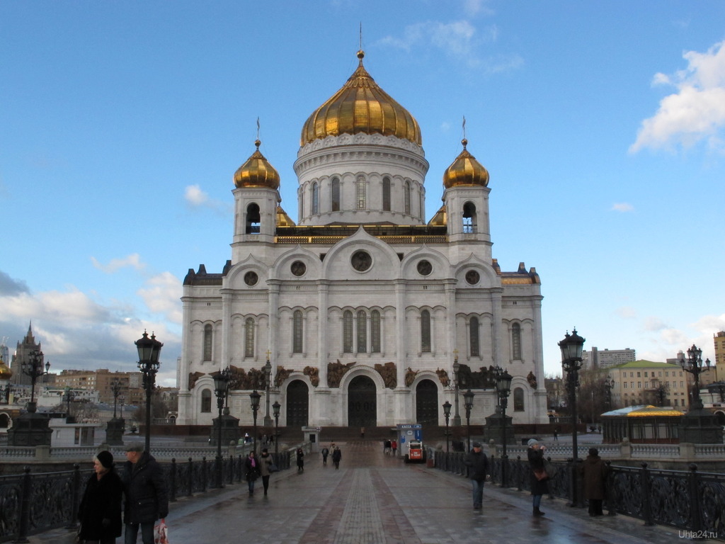 Белый собор в Москве