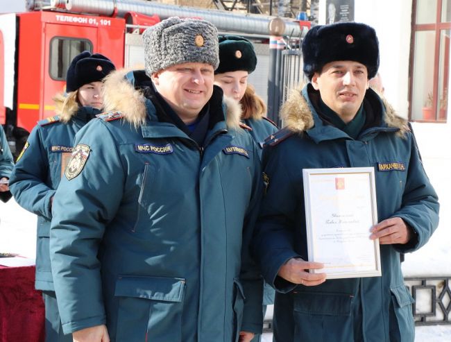 В Ухте открыли «памятник пожарным всех поколений»