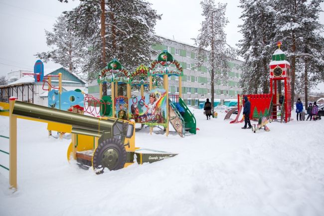 Александр Гайворонский и Магомед Османов посетили детские площадки